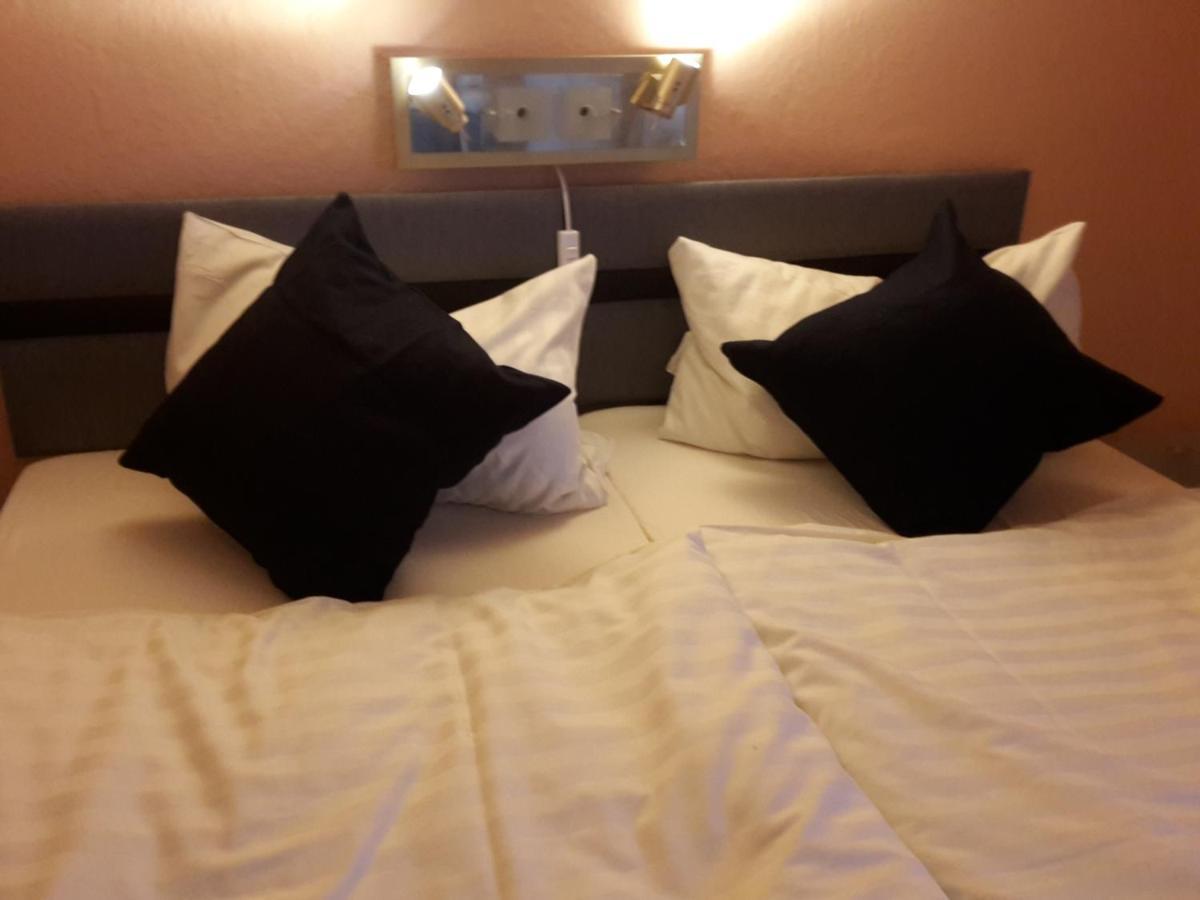 Ferienwohnung Dresden West Εξωτερικό φωτογραφία